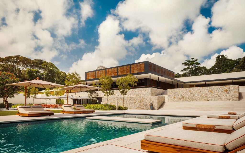 8 Best Luxury Hotels And Resorts For A Well-Deserved Babymoon Vacay