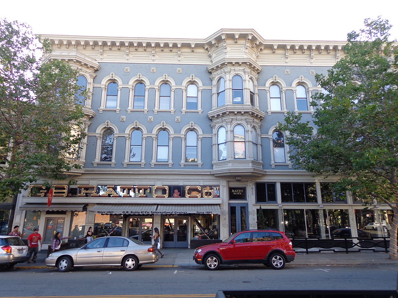 6 Instaworthy Spots At Kamala Harris' Birthplace, Oakland, California