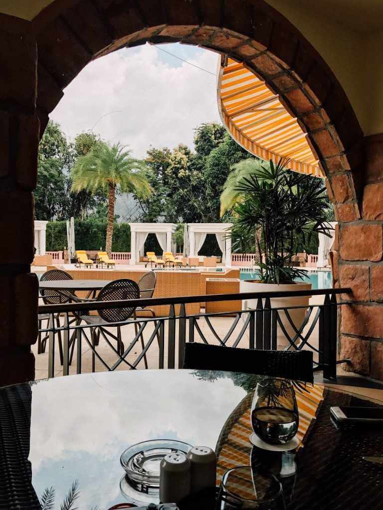 HIPSHUT The Chateau Spa & Organic Wellness