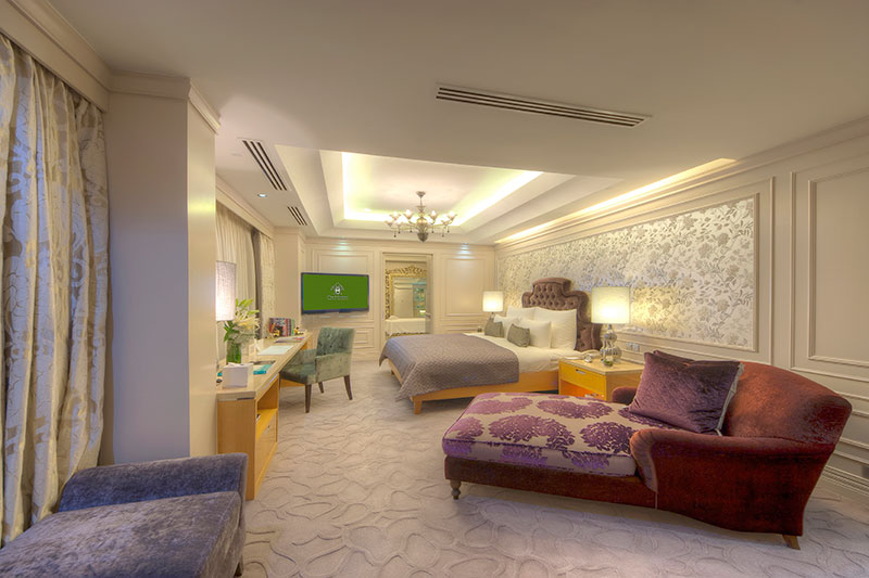 HIPSHUT The Chateau Spa & Organic Wellness