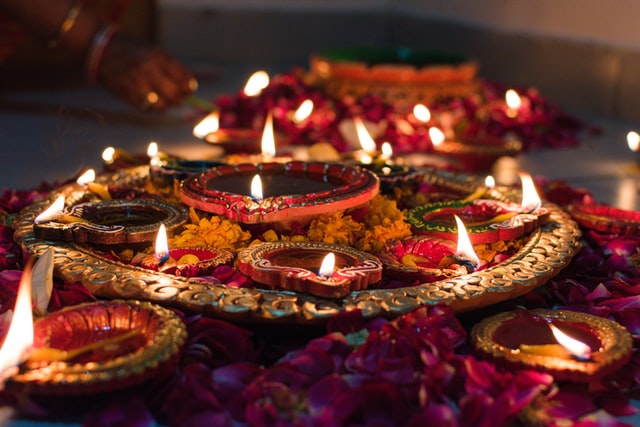 5 Deepavali Celebration Pics That You'd Wished You're In India RN