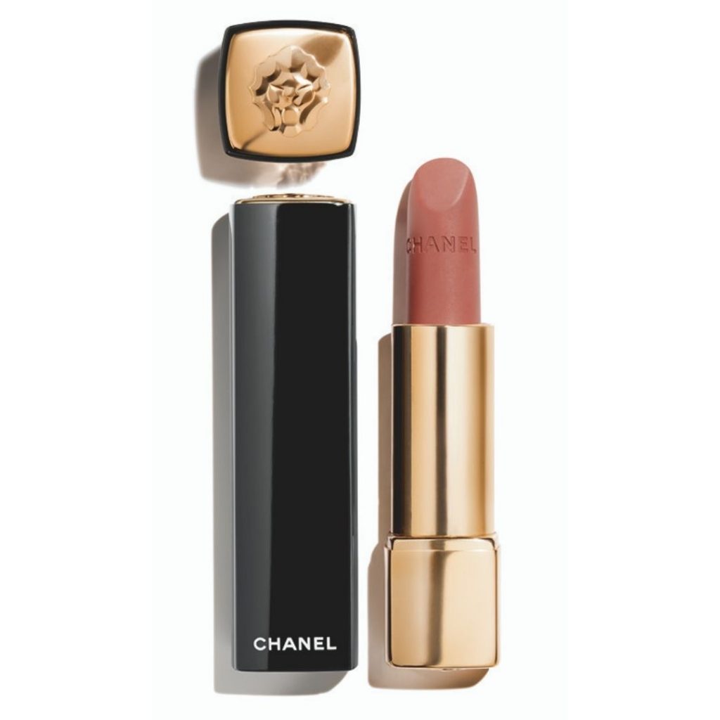 Introducing Your New Favourite 7-Day Lipsticks by Chanel