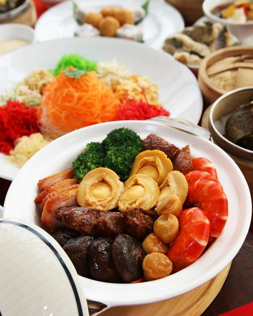CNY Reunion Dinner Treats Right To Your Doorstep