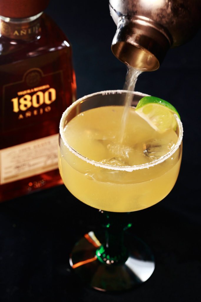 5 Bars That Will Be The New Fav Spots For Margarita Lovers