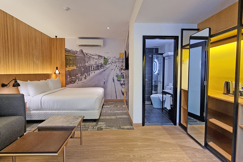 we love indie hotel spacious rooms