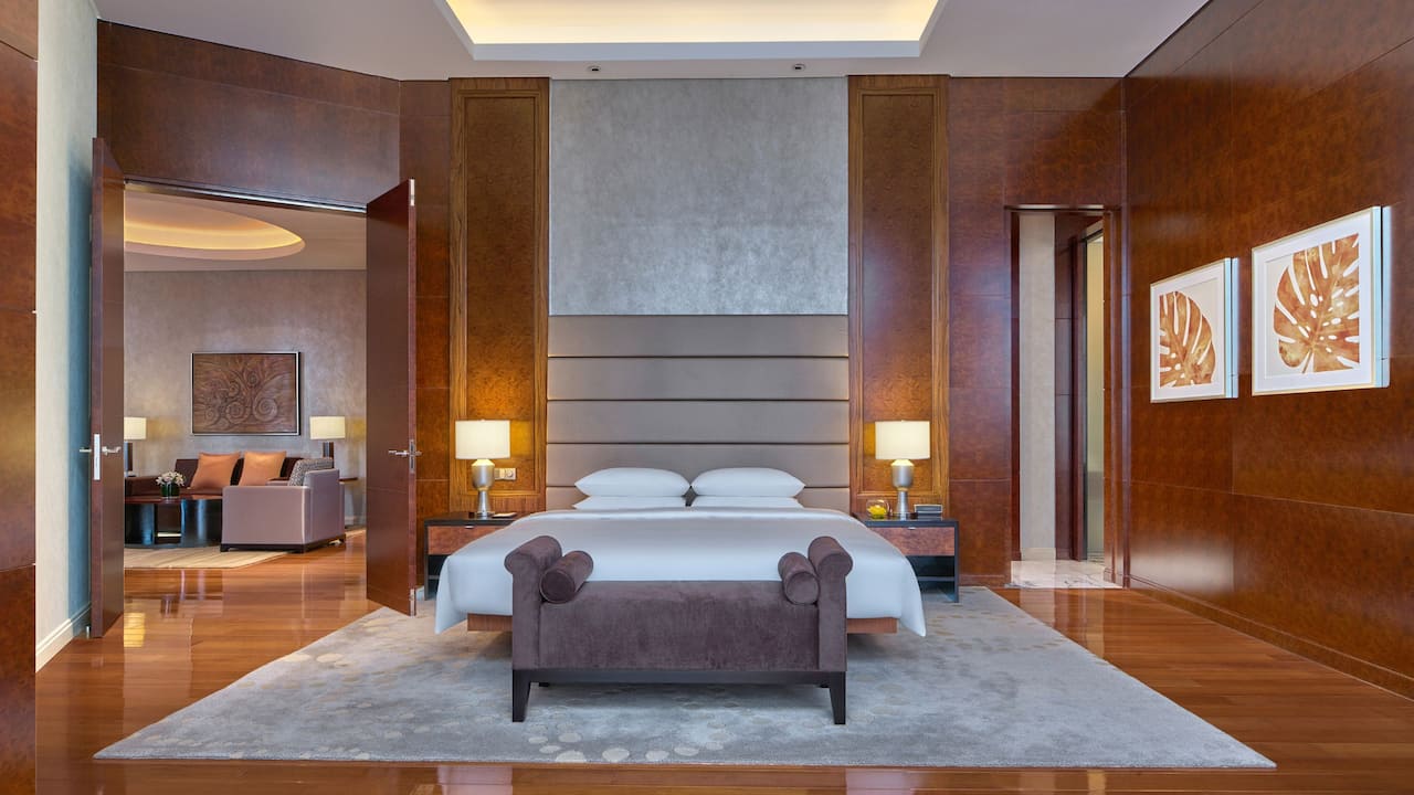 The 9 Best Chic Hotels to Stay If You're Going to Rossa's 25th Shining Years Concert