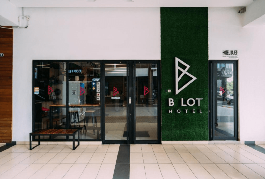 B Lot Hotel near national stadium bukit jalil front hipshut