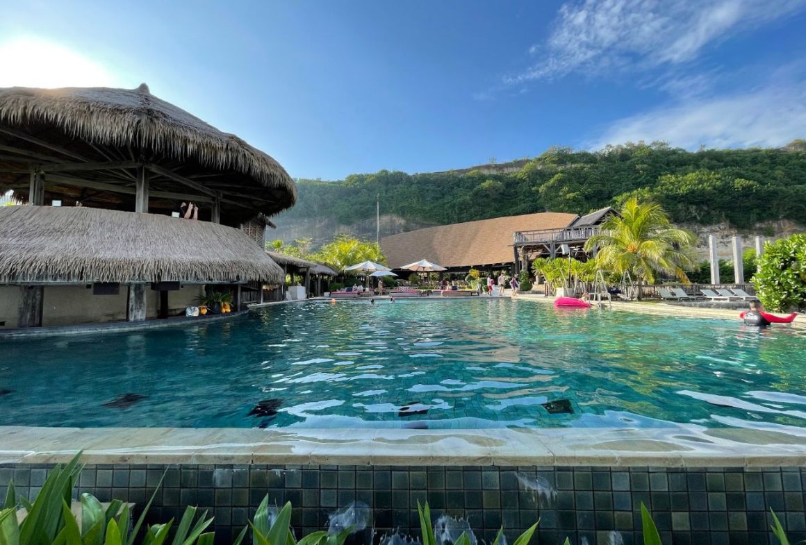 Trendy Beach Clubs in Bali