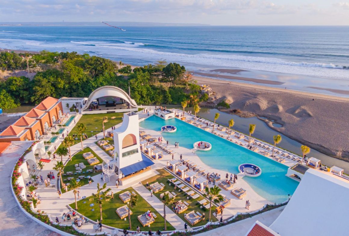 Trendy Beach Clubs in Bali
