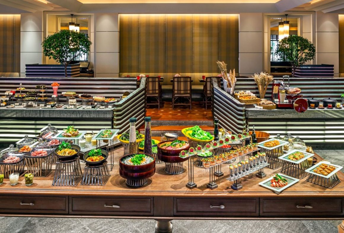 The Peninsula Bangkok - 10 Fine Dining Restaurants for New Year’s Eve in Bangkok 2024