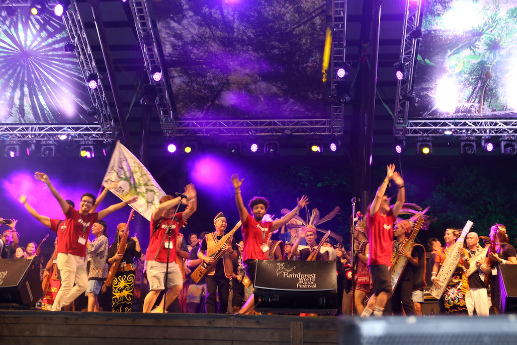 Enjoy Live Performances by World-Class Artists
